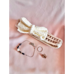 Light khaki & milky white